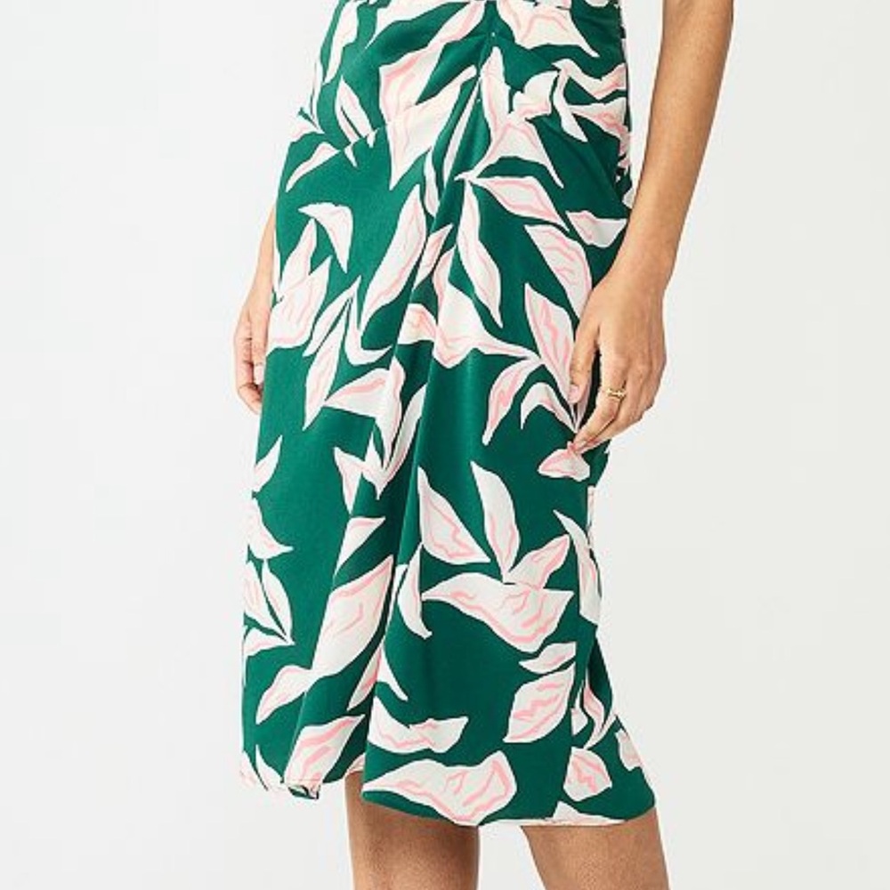 Nine West Women's Skirt- Script Leaves
